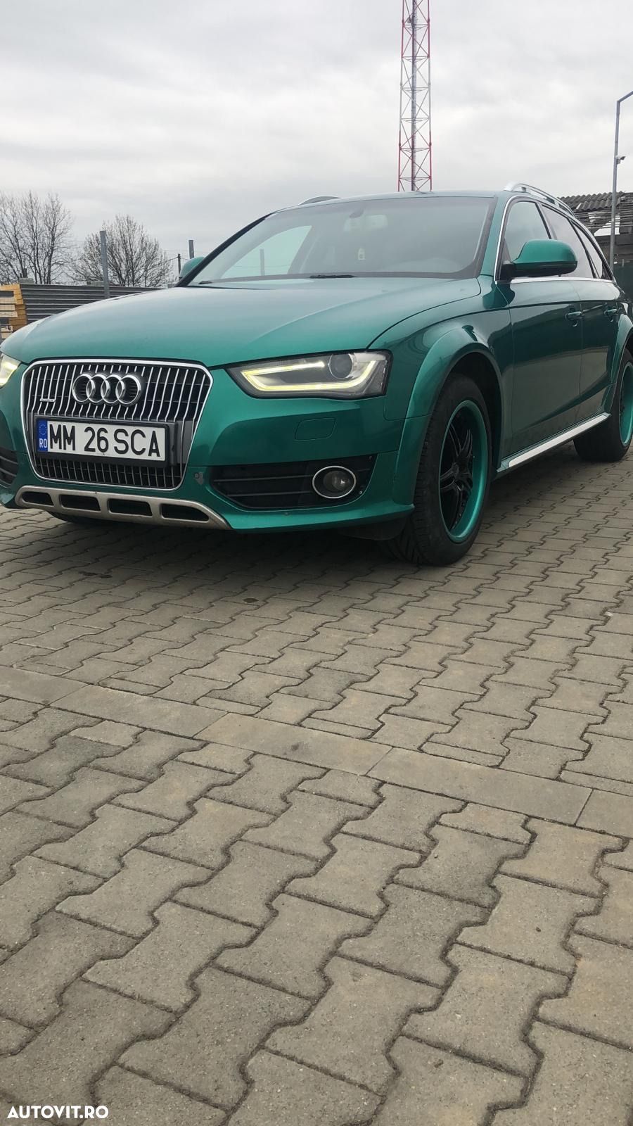 Audi A4 Allroad - 1