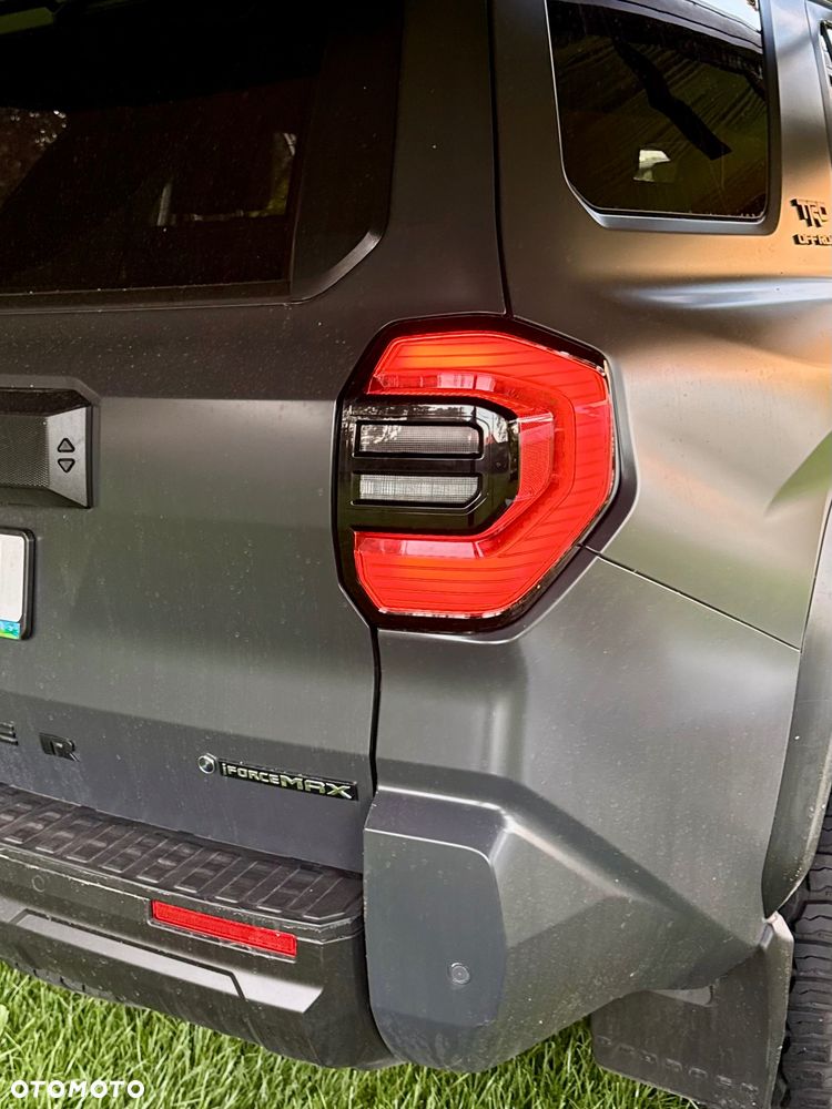 Toyota 4Runner 2025 photo 4