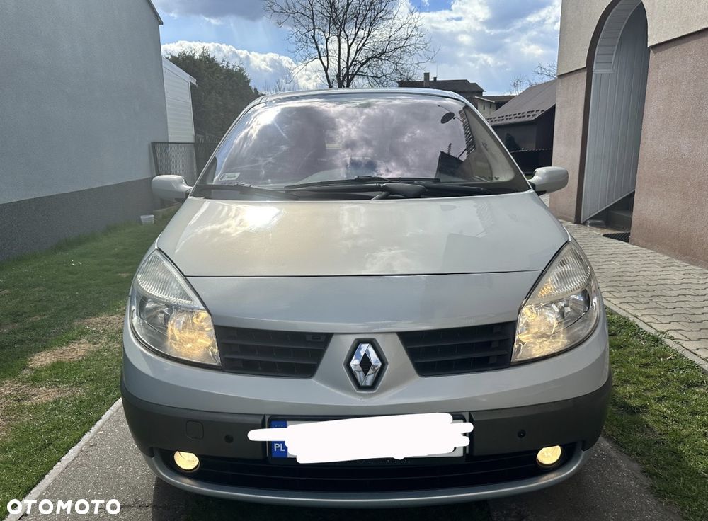 Renault Scenic - 8