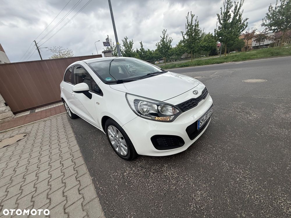Kia Rio 1.2 Edition 7 - 15