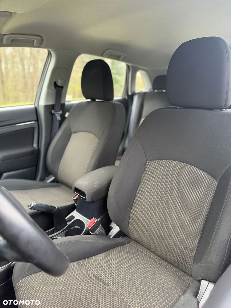 Mitsubishi ASX 1.6 2WD Edition - 12