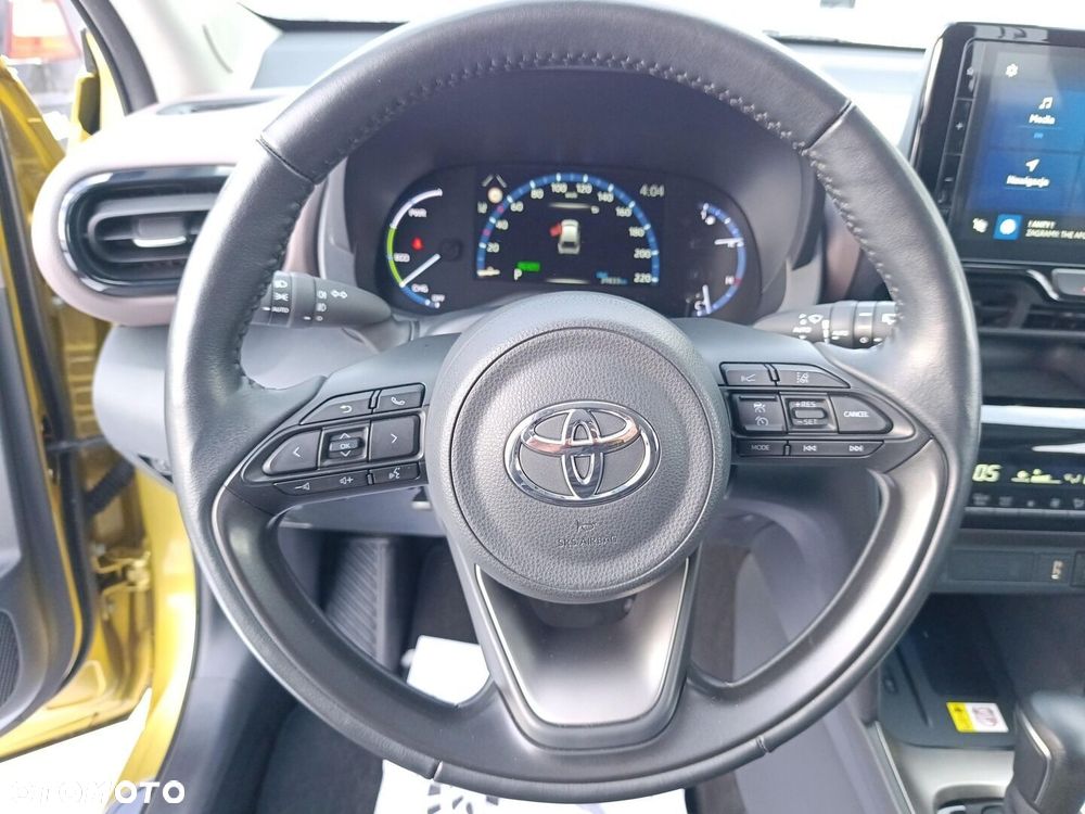 Toyota Yaris Cross - 24