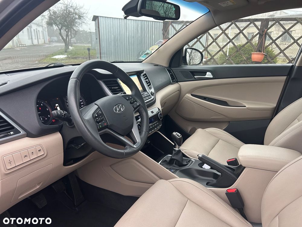 Hyundai Tucson 2.0 CRDi 4WD Passion - 19