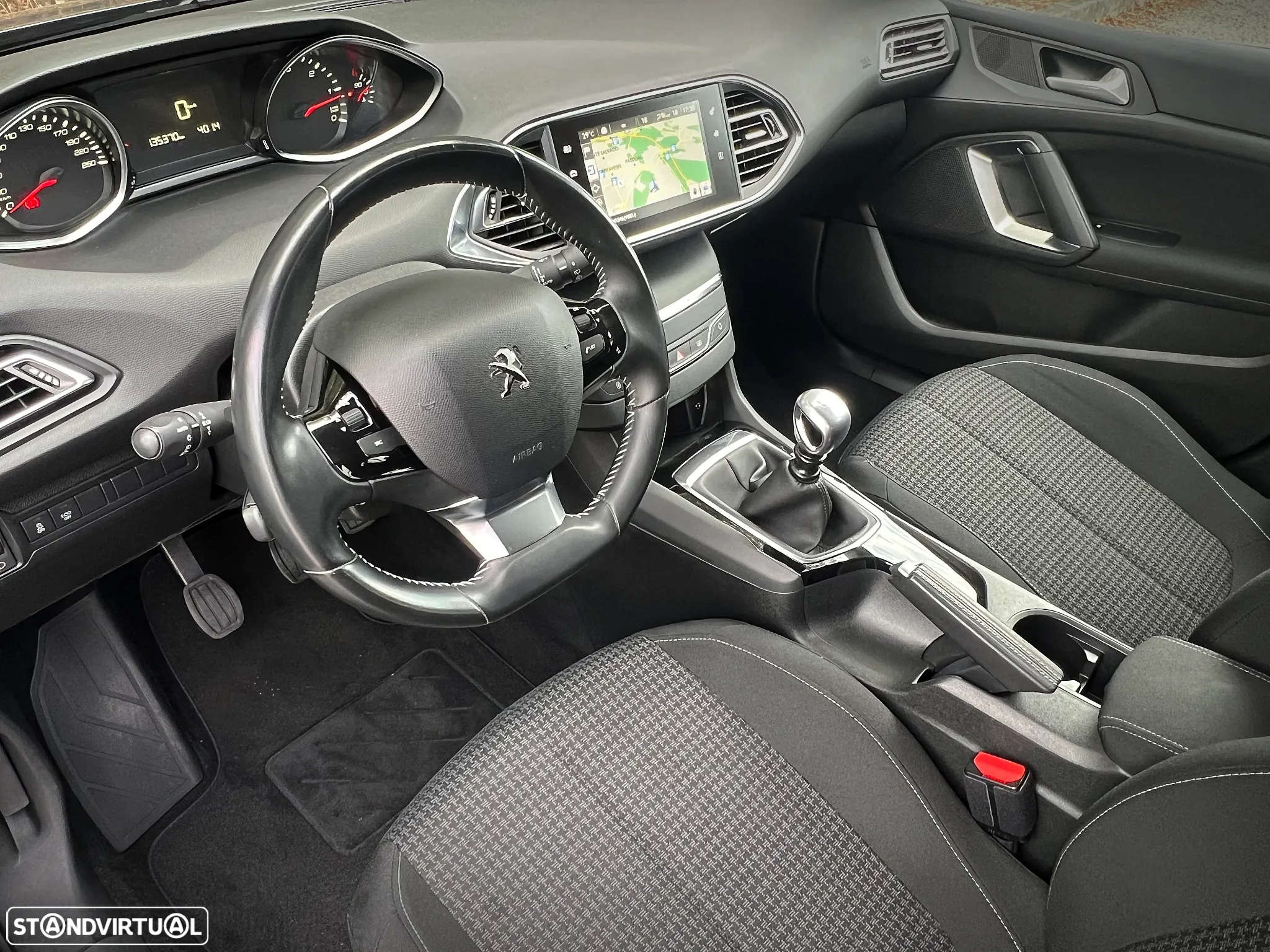 Peugeot 308 1.6 BlueHDi Style J17 - 19