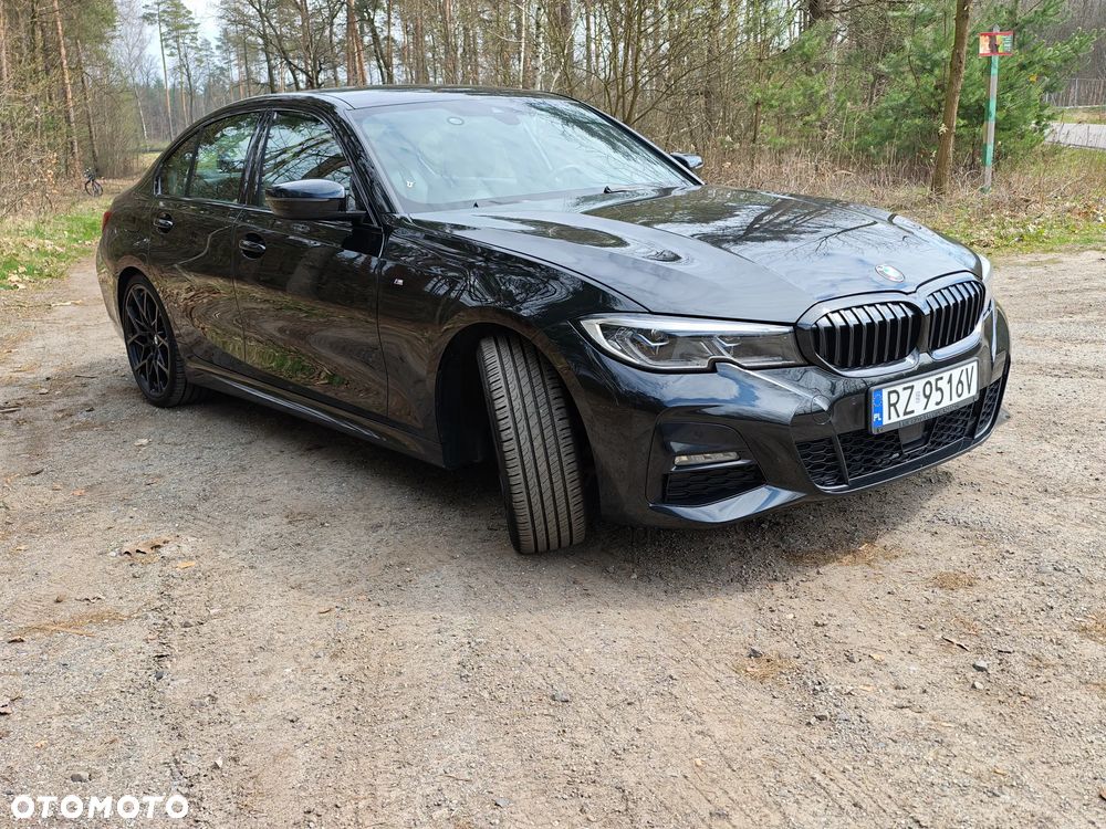 BMW Seria 3 330i M Sport sport - 4