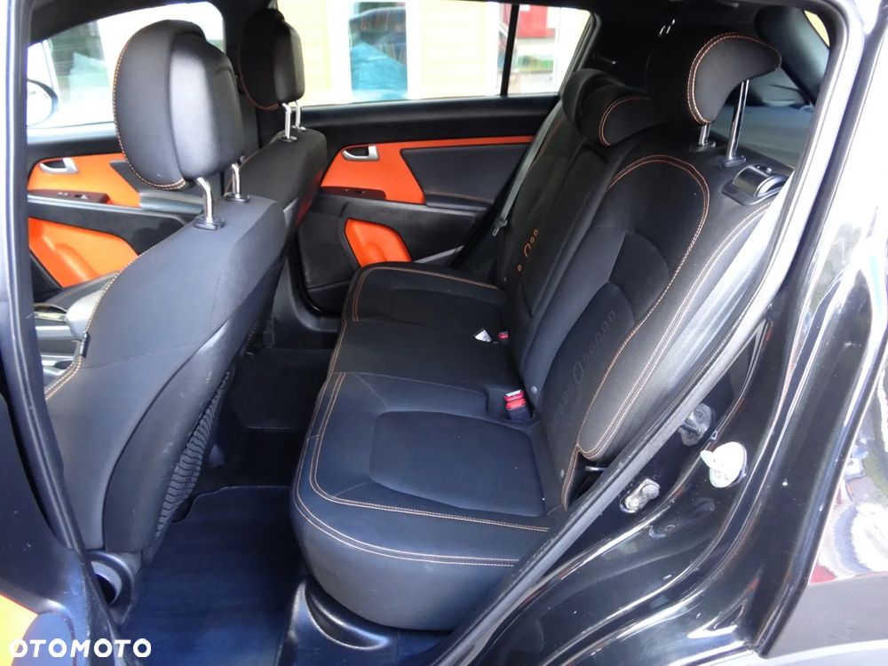 Kia Sportage 2.0 CRDI 4WD Dream-Team Edition - 22