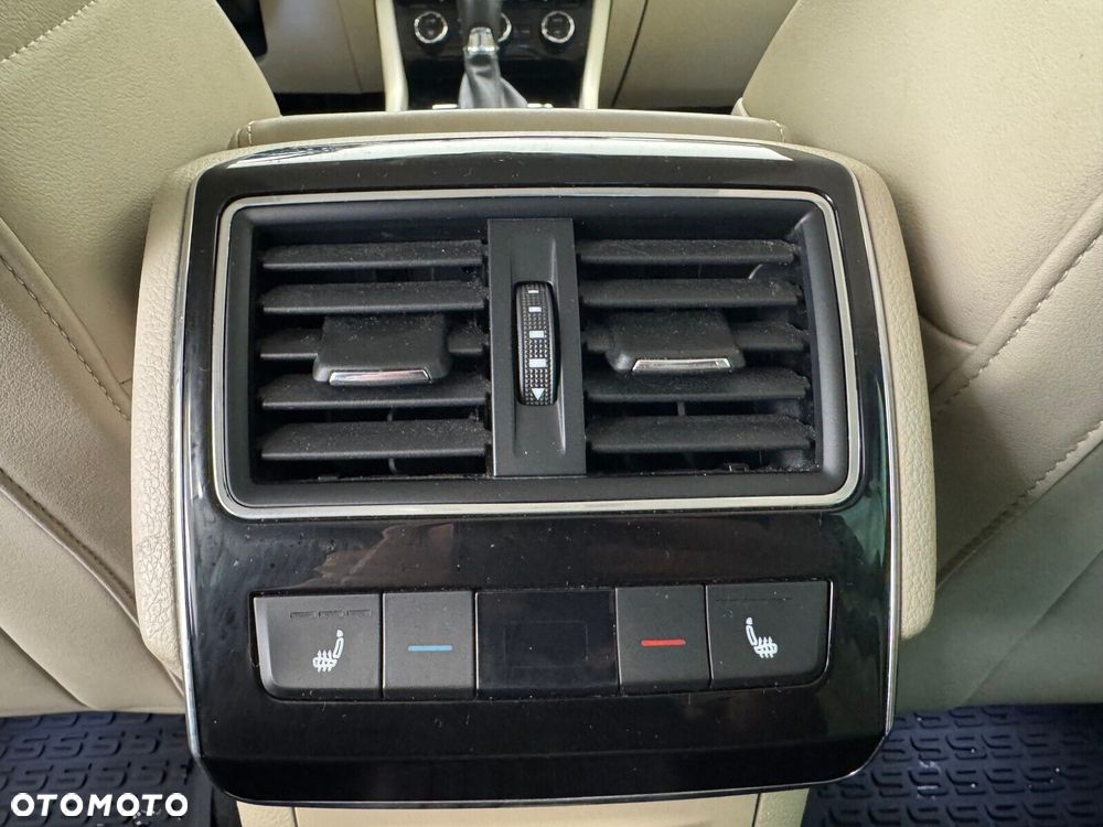 Skoda Superb - 27