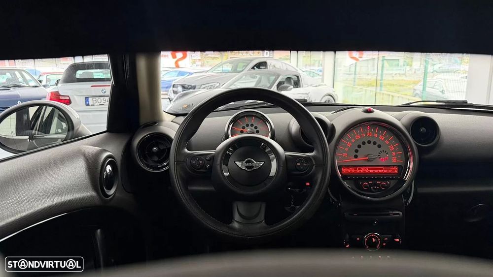 MINI Countryman One D - 17