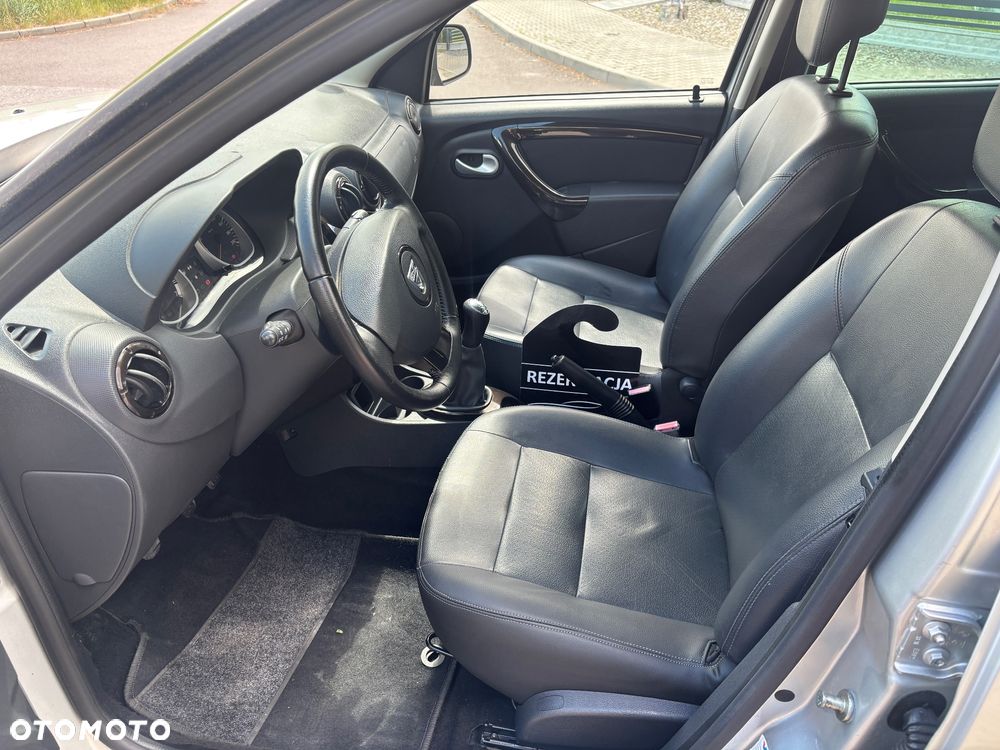 Dacia Duster 1.6 16V 4x2 Essentiel - 22