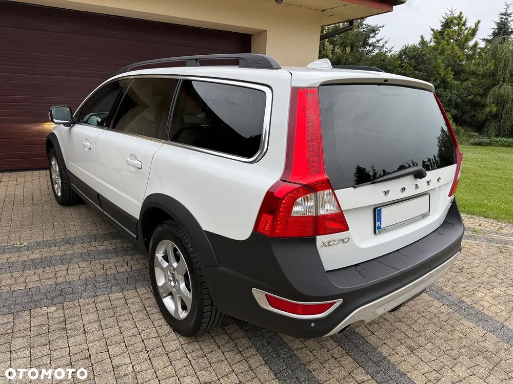 Volvo XC 70 - 3