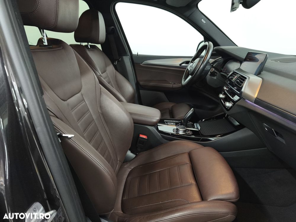 BMW X3 xDrive20d AT Luxury Line - 10