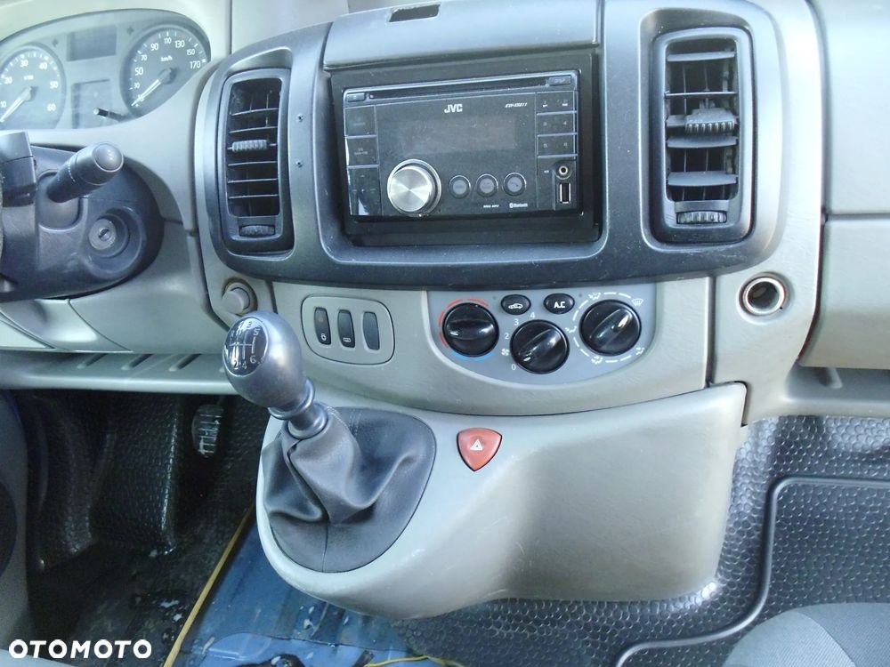 Renault trafic - 11