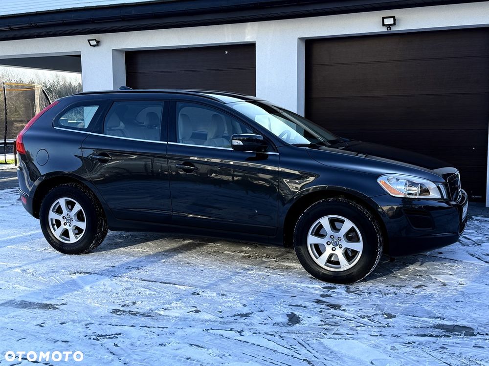 Volvo XC 60 DRIVe Momentum - 10