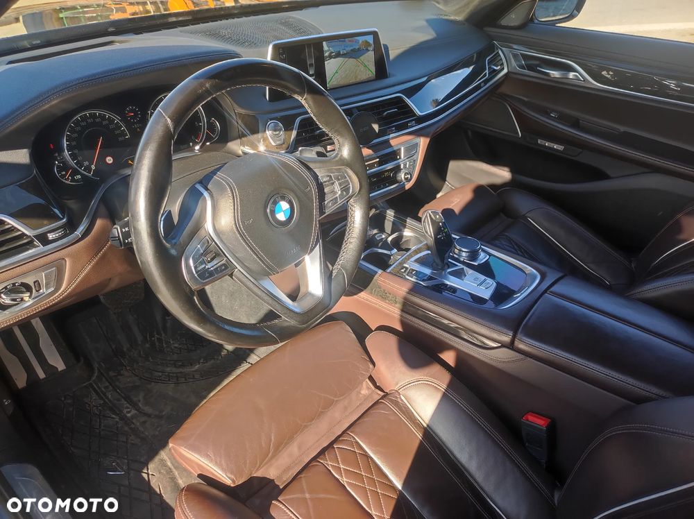 BMW Seria 7 730d xDrive - 13