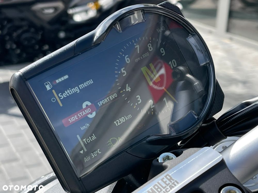 Ducati Scrambler - 18