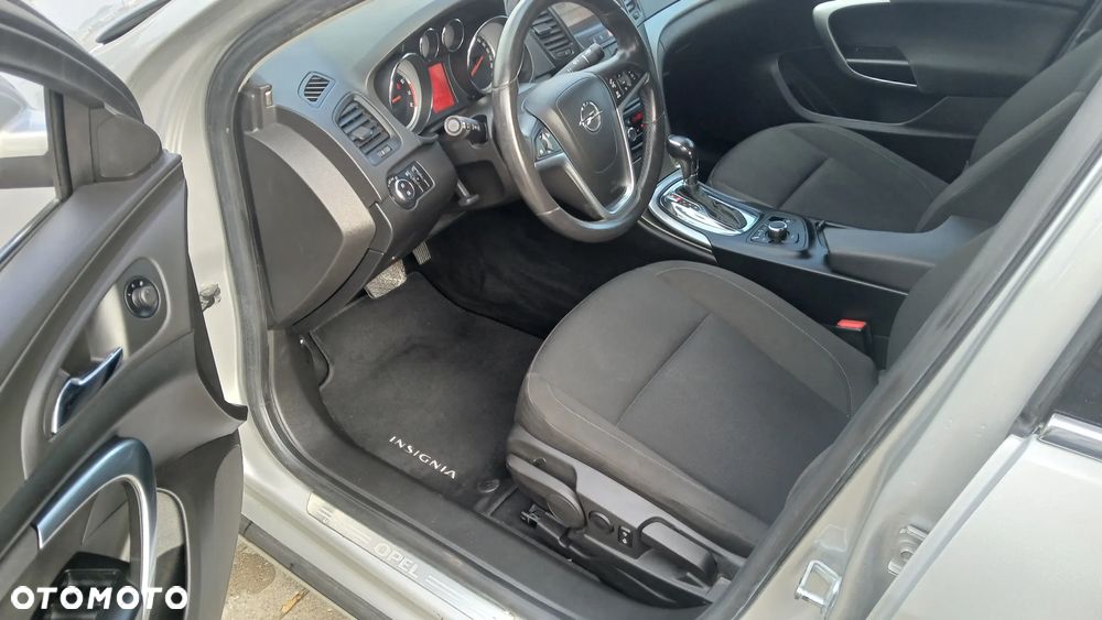Opel Insignia 2.0 T Cosmo - 12