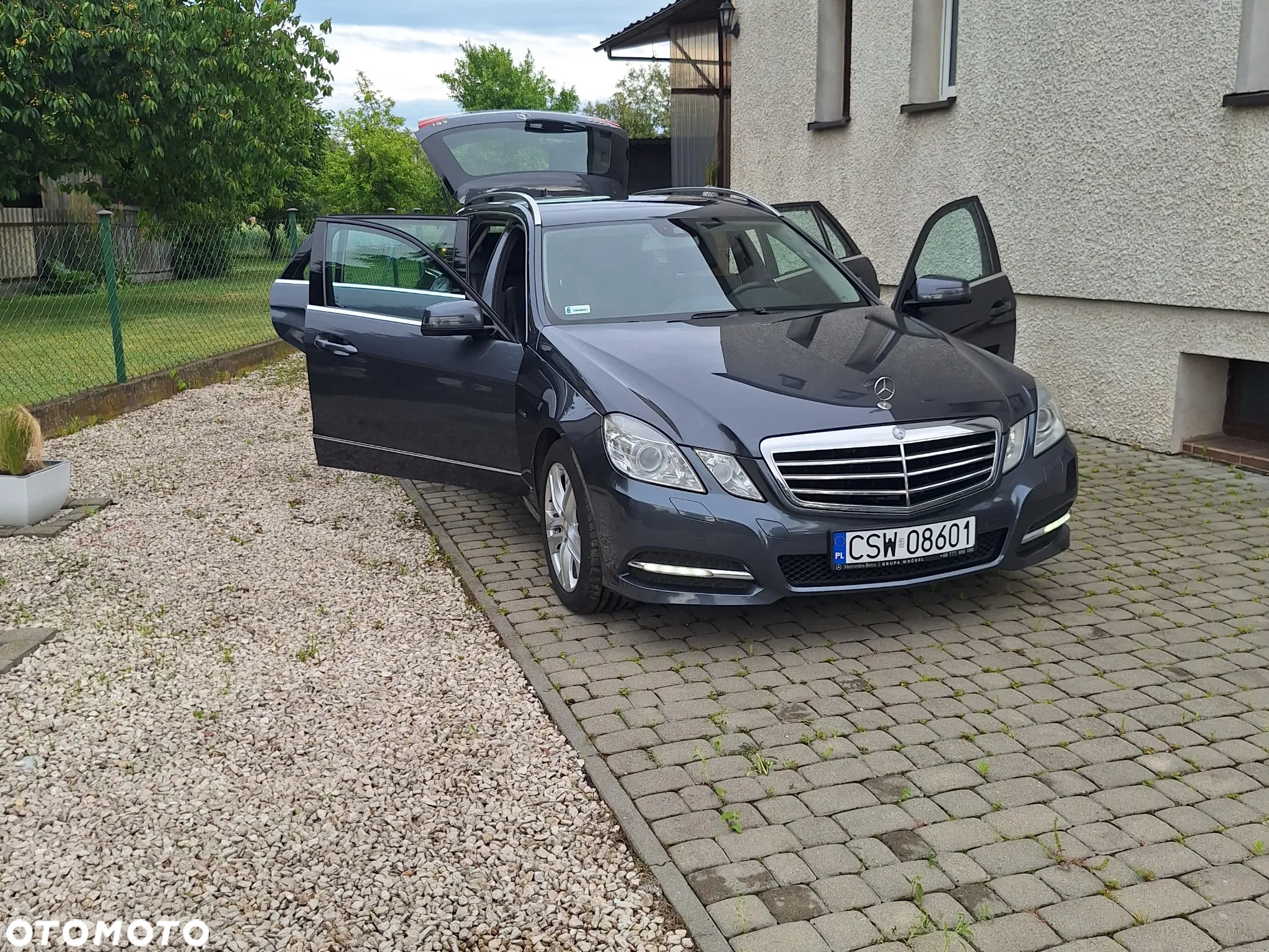 Mercedes-Benz Klasa E 220 CDI BlueEff Avantgarde - 7