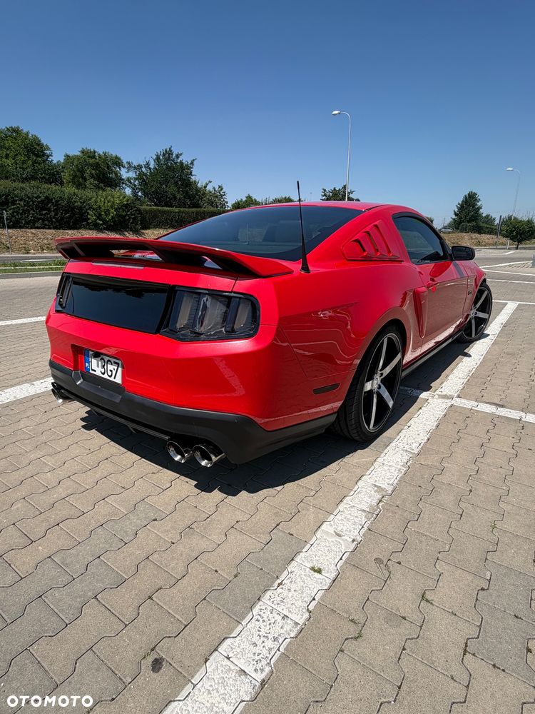 Ford Mustang 5.0 V8 GT Premium - 5