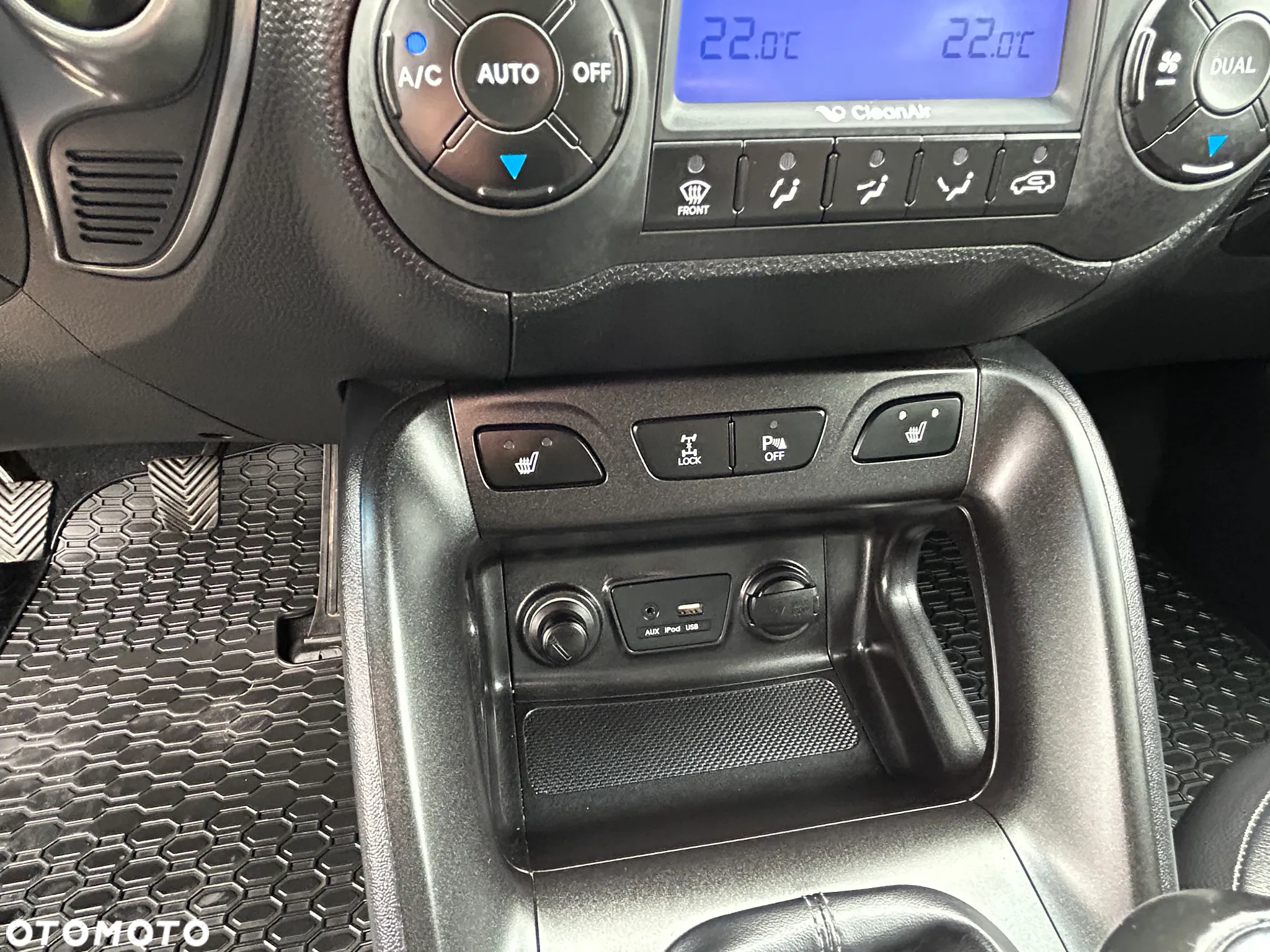 Hyundai ix35 - 24