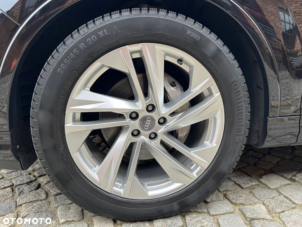 Audi Q7 - 17