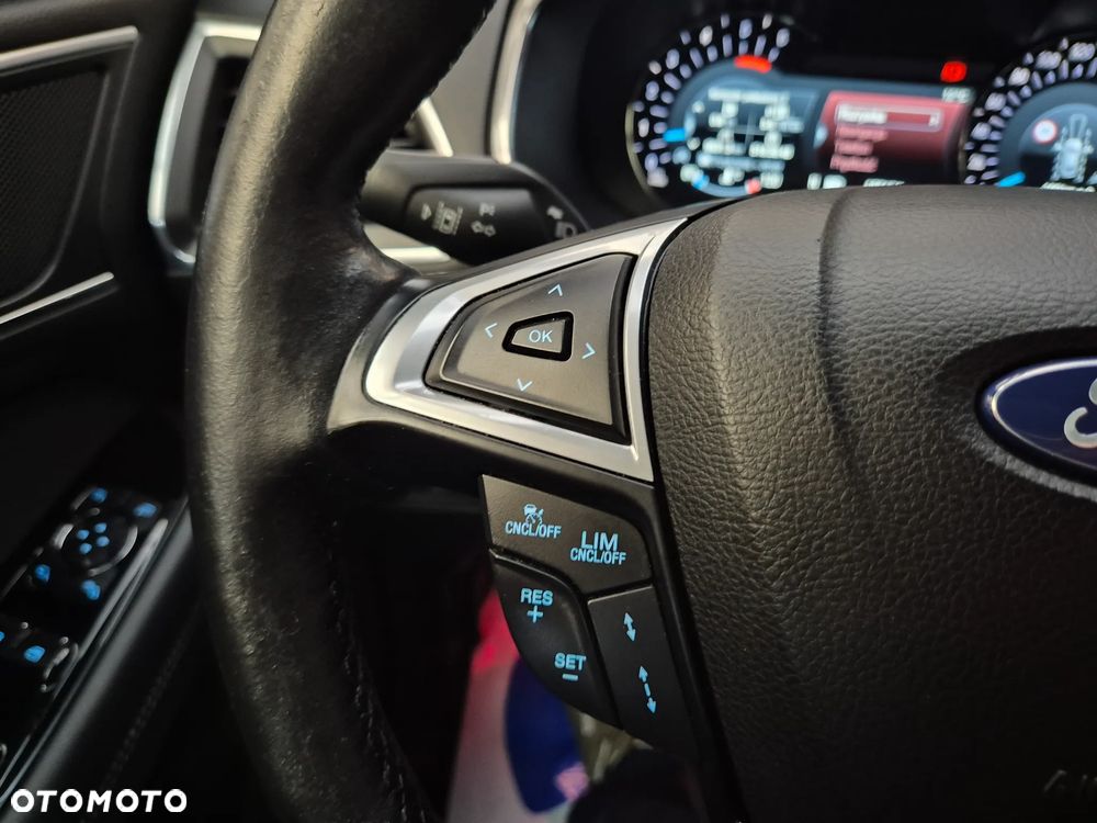 Ford S-Max 2.0 EcoBlue TITANIUM - 35
