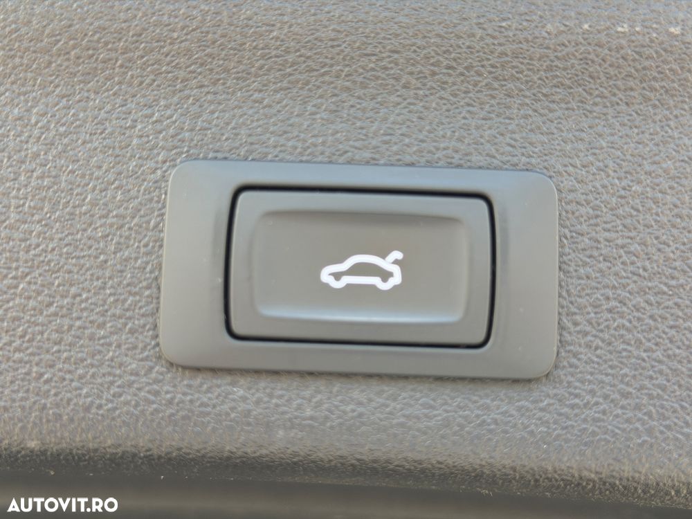 Audi A6 Avant 40 TDI S tronic design - 25
