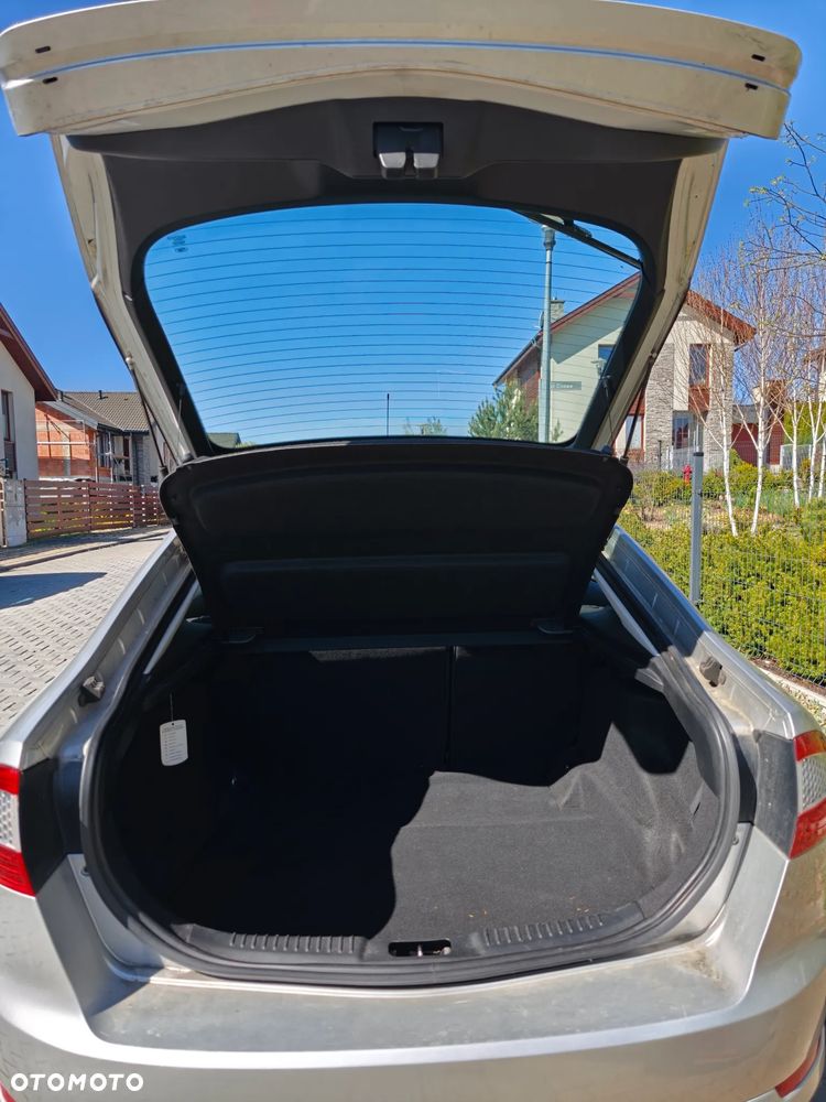 Ford Mondeo 1.8 TDCi Titanium - 6