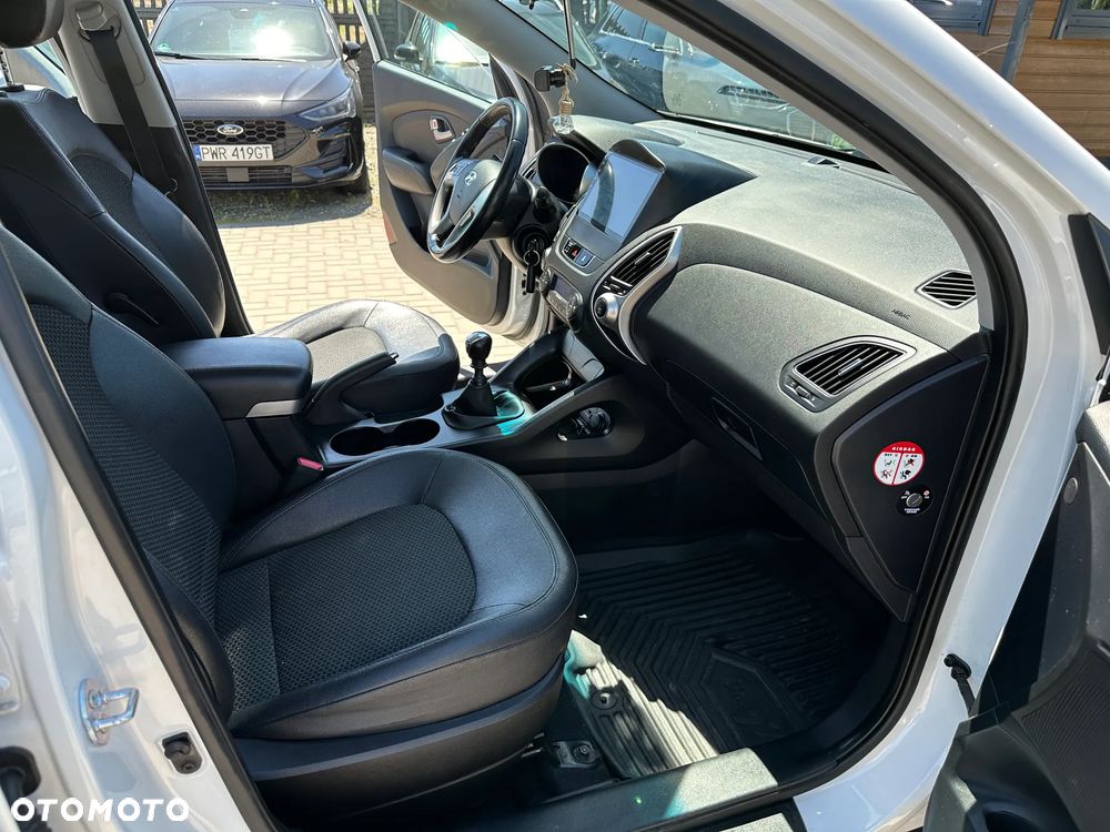 Hyundai ix35 - 22