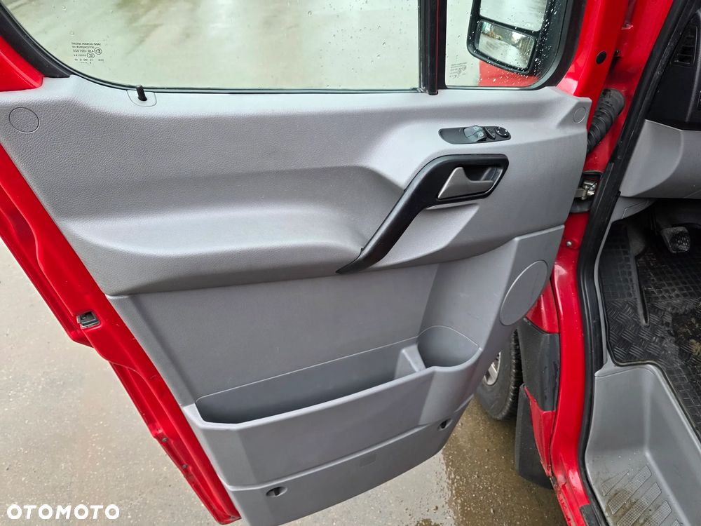 Mercedes-Benz Sprinter - 29