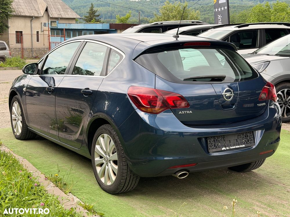 Opel Astra 1.4 Turbo Selection - 10