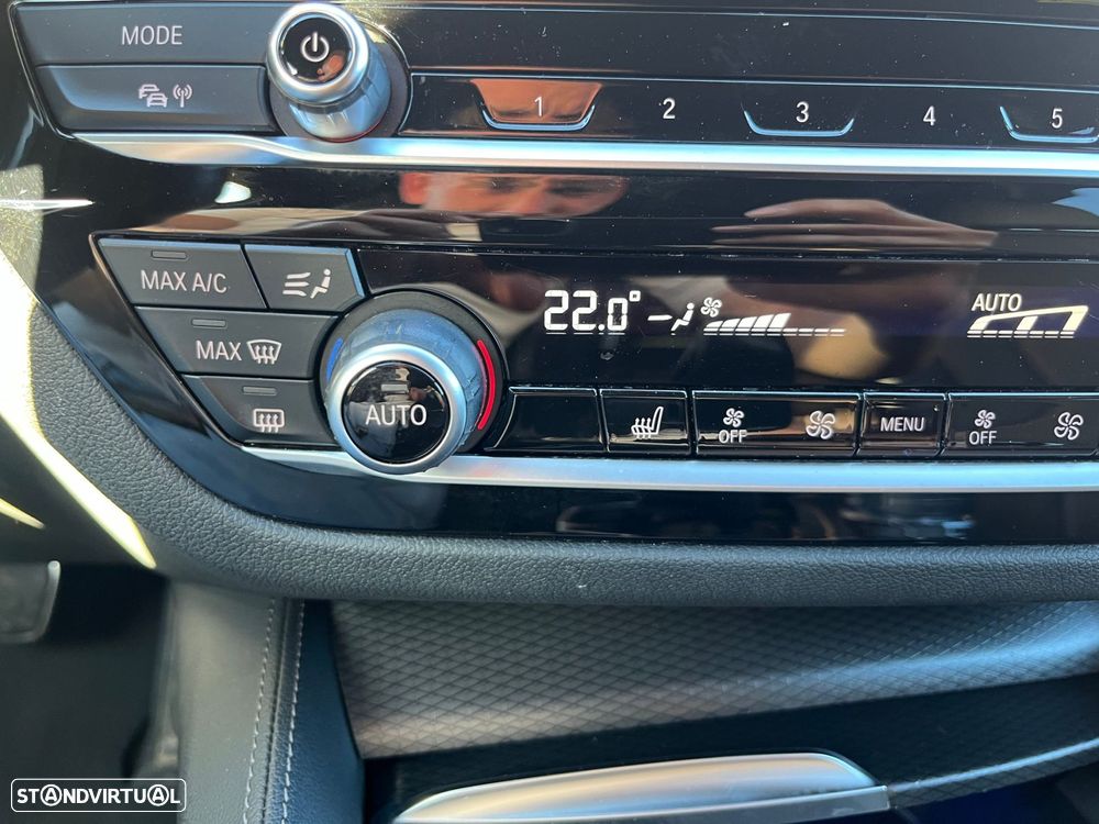 BMW 520 d Pack M Auto - 27