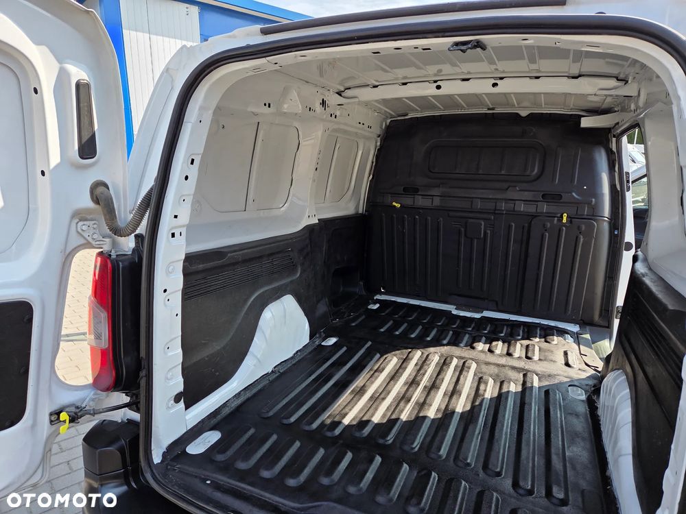 Peugeot Partner - 21