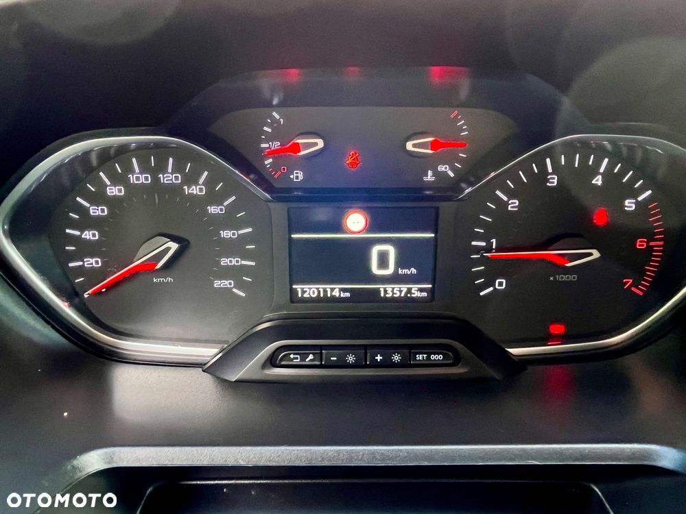 Peugeot Rifter 1.5 BlueHDI Active S&S - 23