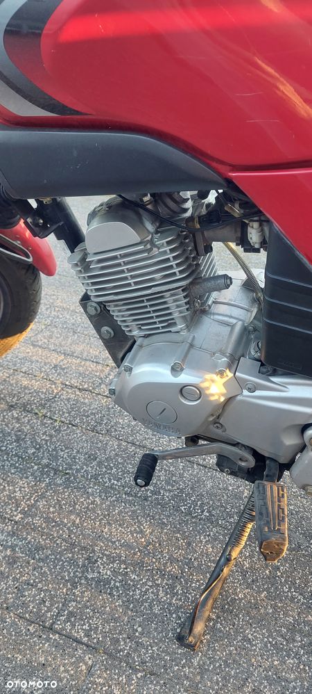 Yamaha YBR - 7
