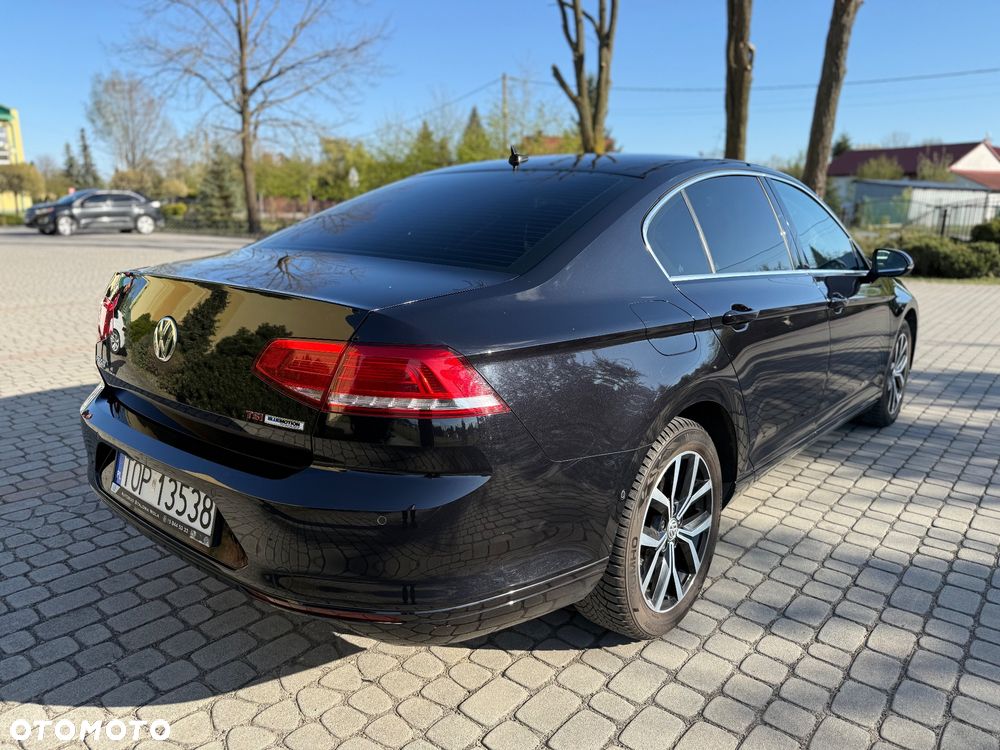 Volkswagen Passat - 6