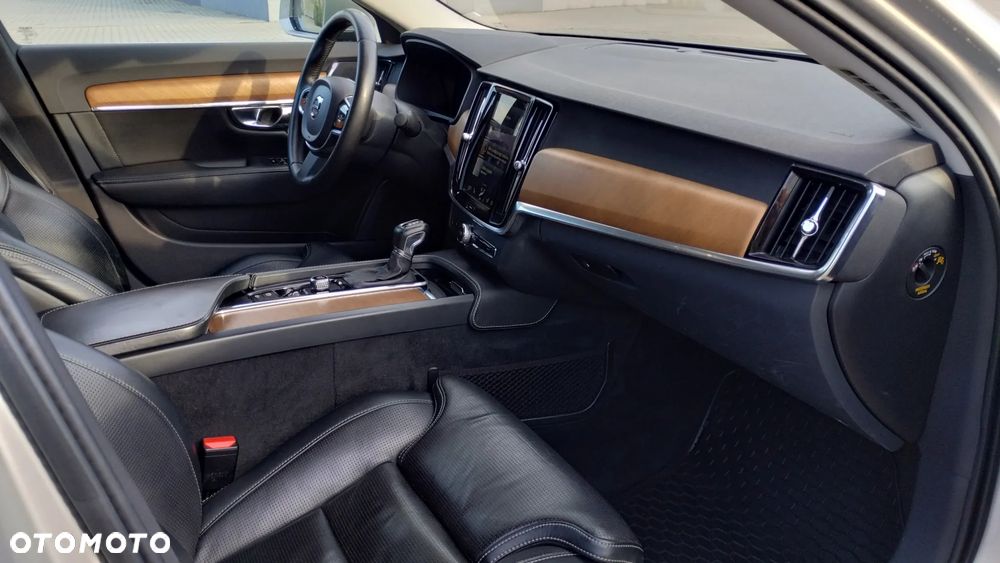 Volvo S90 D4 Inscription - 4
