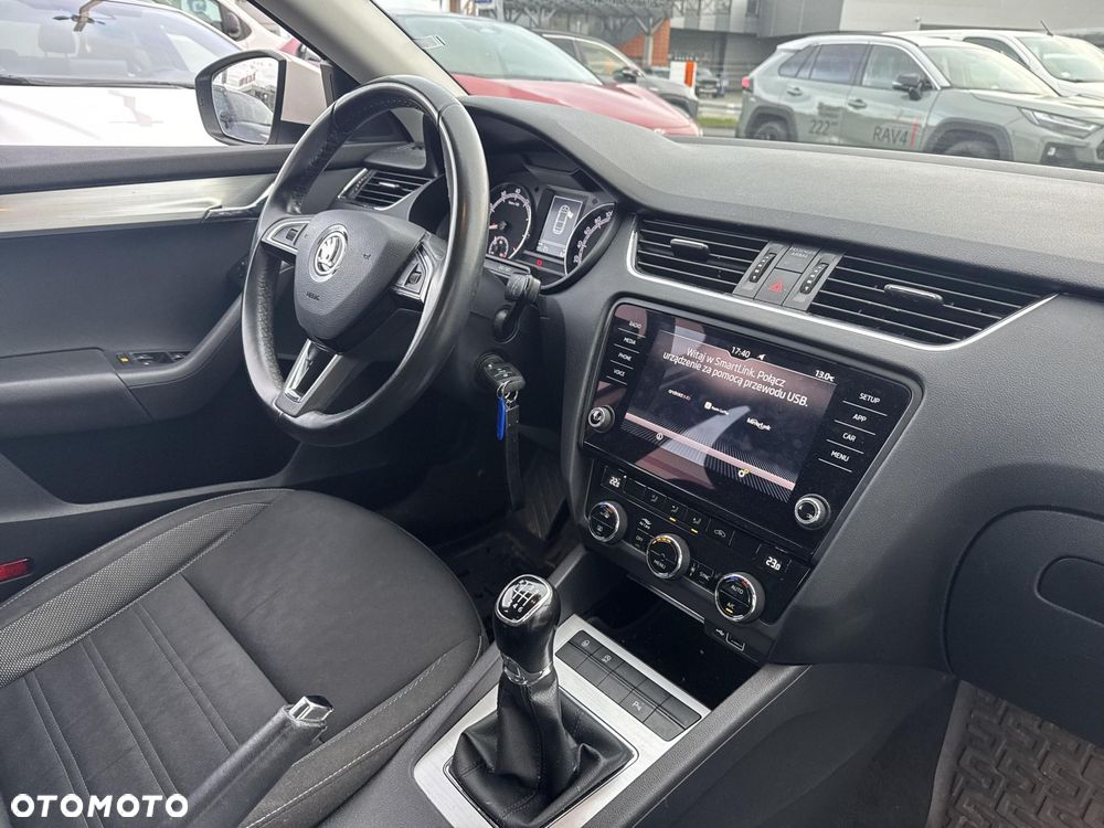 Skoda Octavia 1.5 TSI ACT Ambition - 15