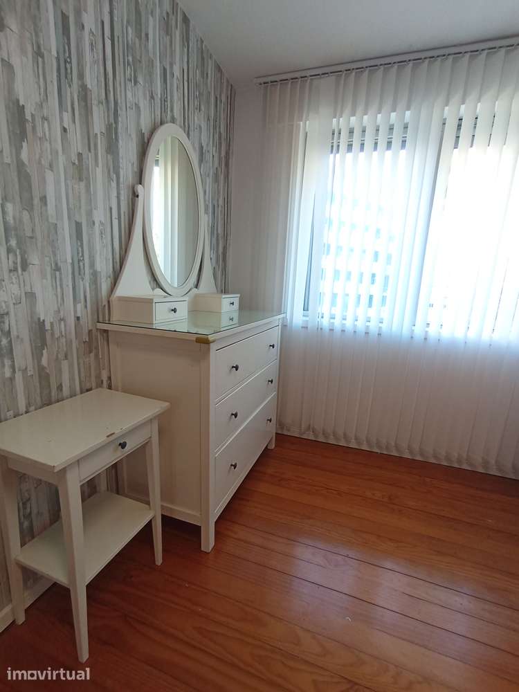 3 quartos individuais para estudantes/meninas em T3, vista jardim - Grande imagem: 5/13