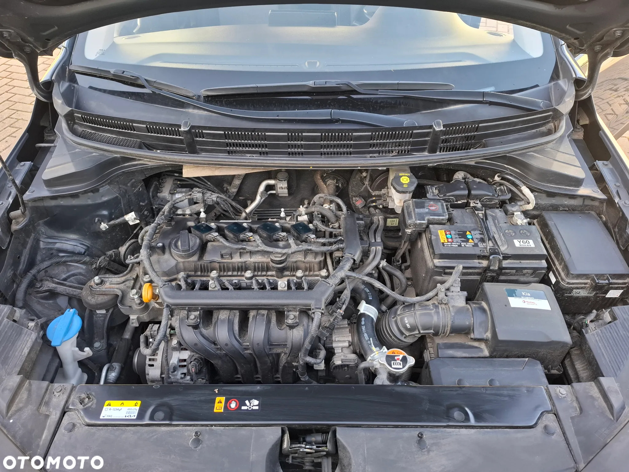 Kia Stonic 1.2 L - 10
