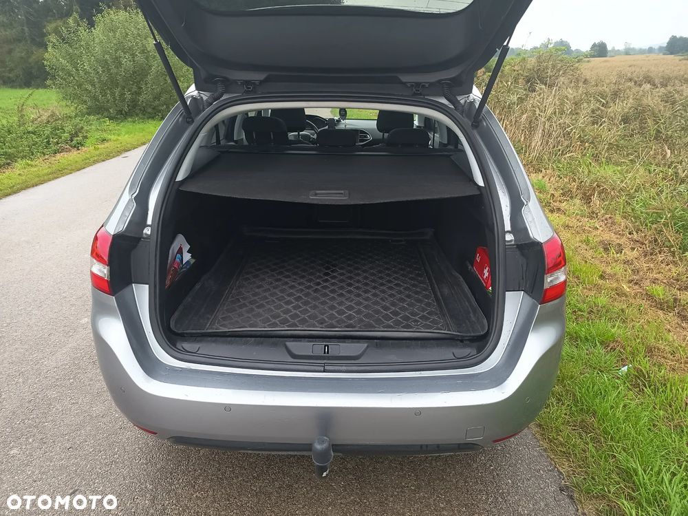 Peugeot 308 SW 1.6 BlueHDi Active S&S - 9
