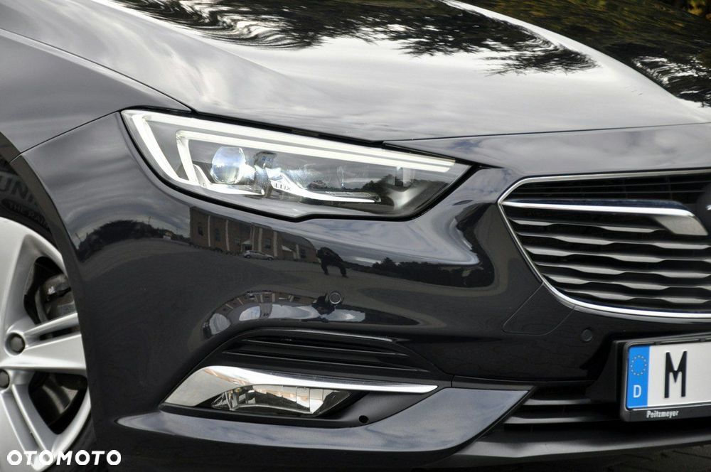 Opel Insignia - 12