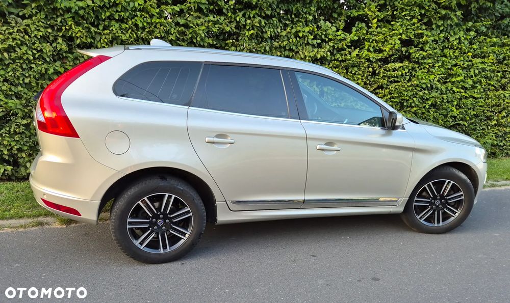 Volvo XC 60 D4 Inscription - 19