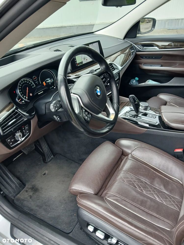 BMW Seria 6 640i xDrive - 4