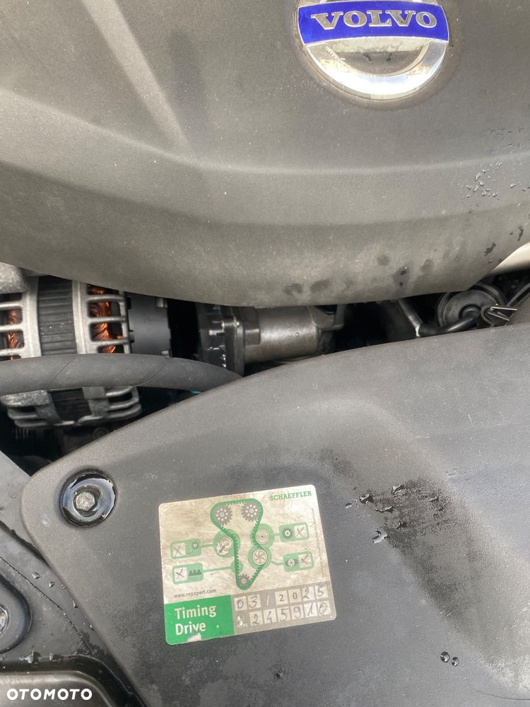 Volvo V40 D4 Drive-E R-Design Summum - 9