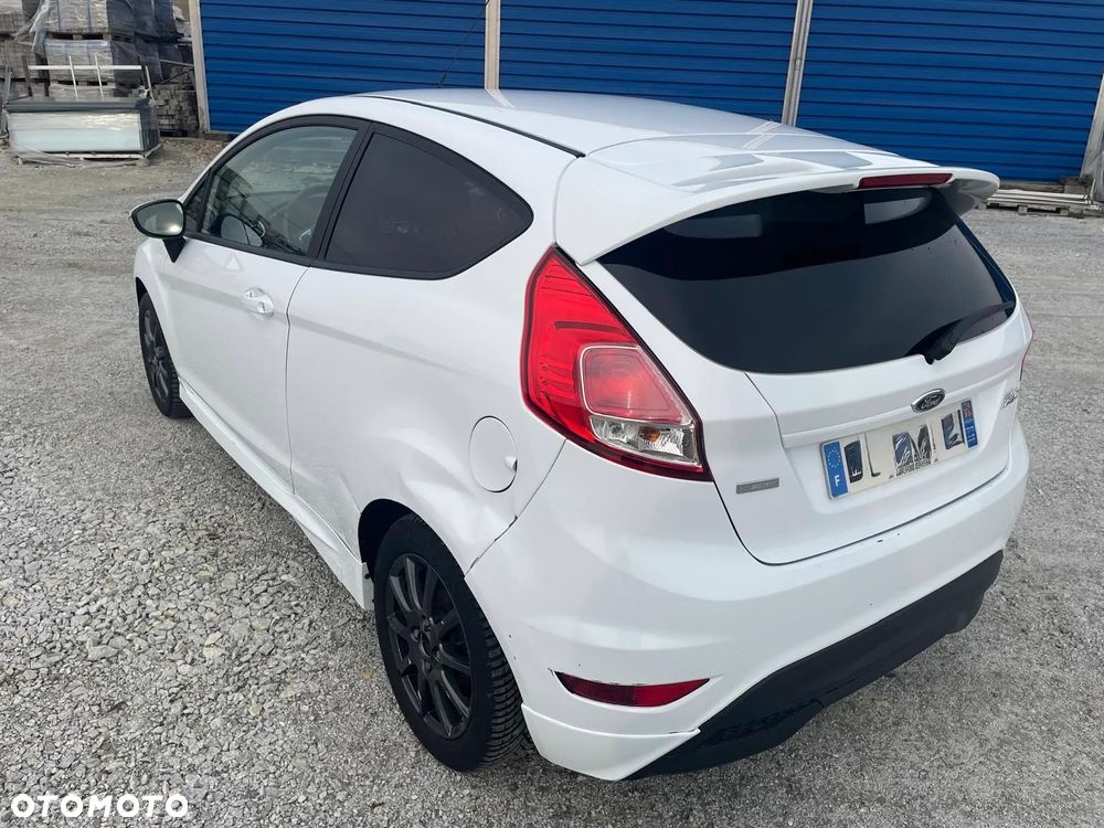 Ford Fiesta 1.0 EcoBoost SYNC Edition - 12