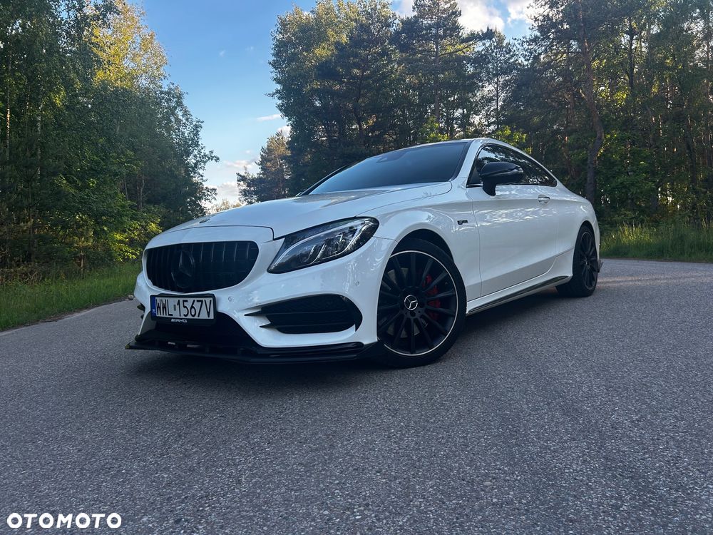 Mercedes-Benz Klasa C AMG 43 Coupe 4Matic 9G-TRONIC Night Edition - 3
