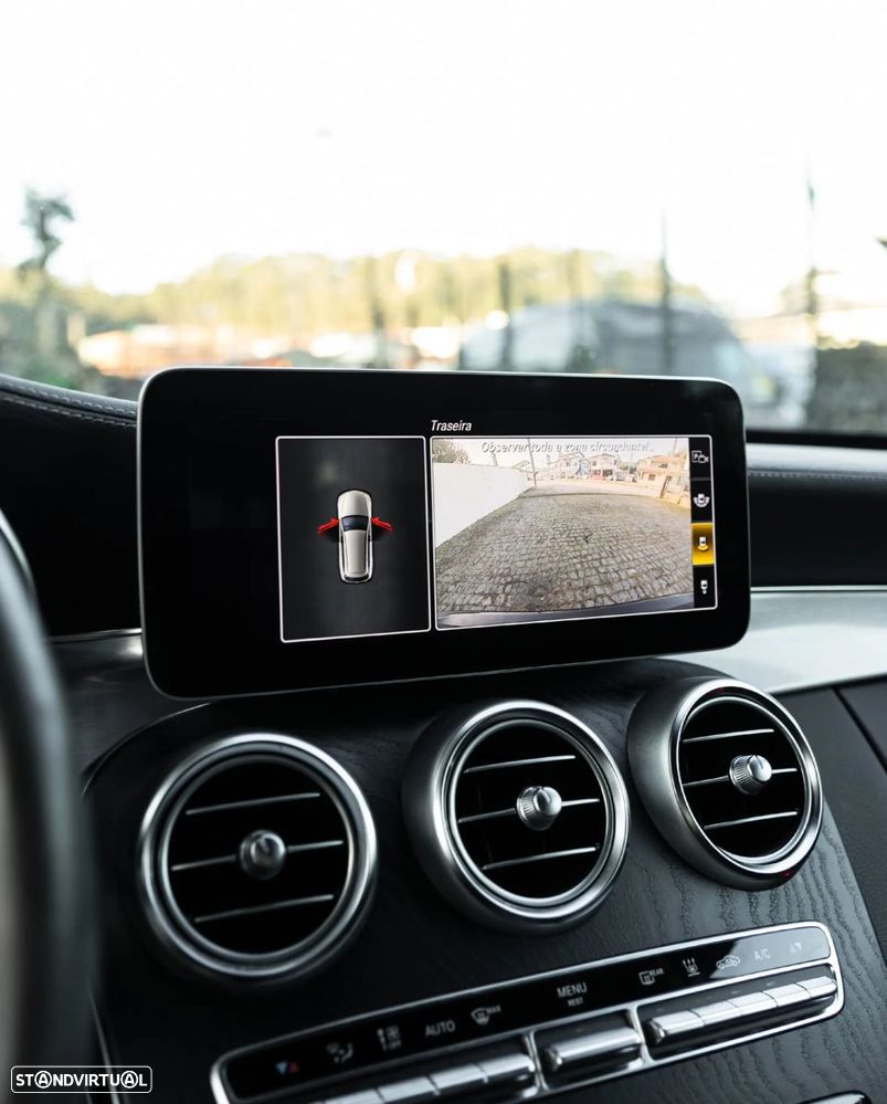 Mercedes-Benz C 300 e AMG Line - 13