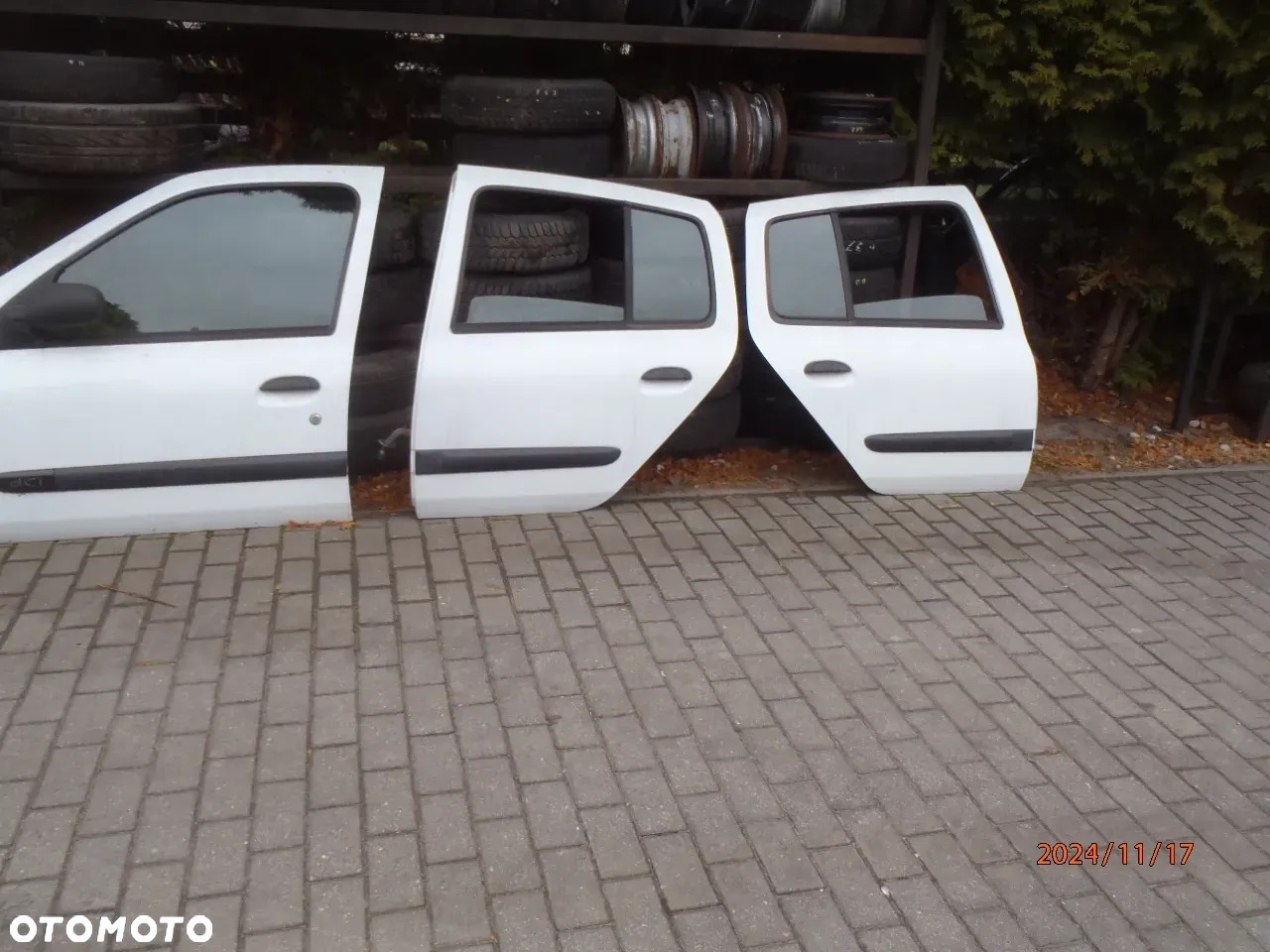 drzwi renault clio II 5 drzwi białe ładne do założenia - 8