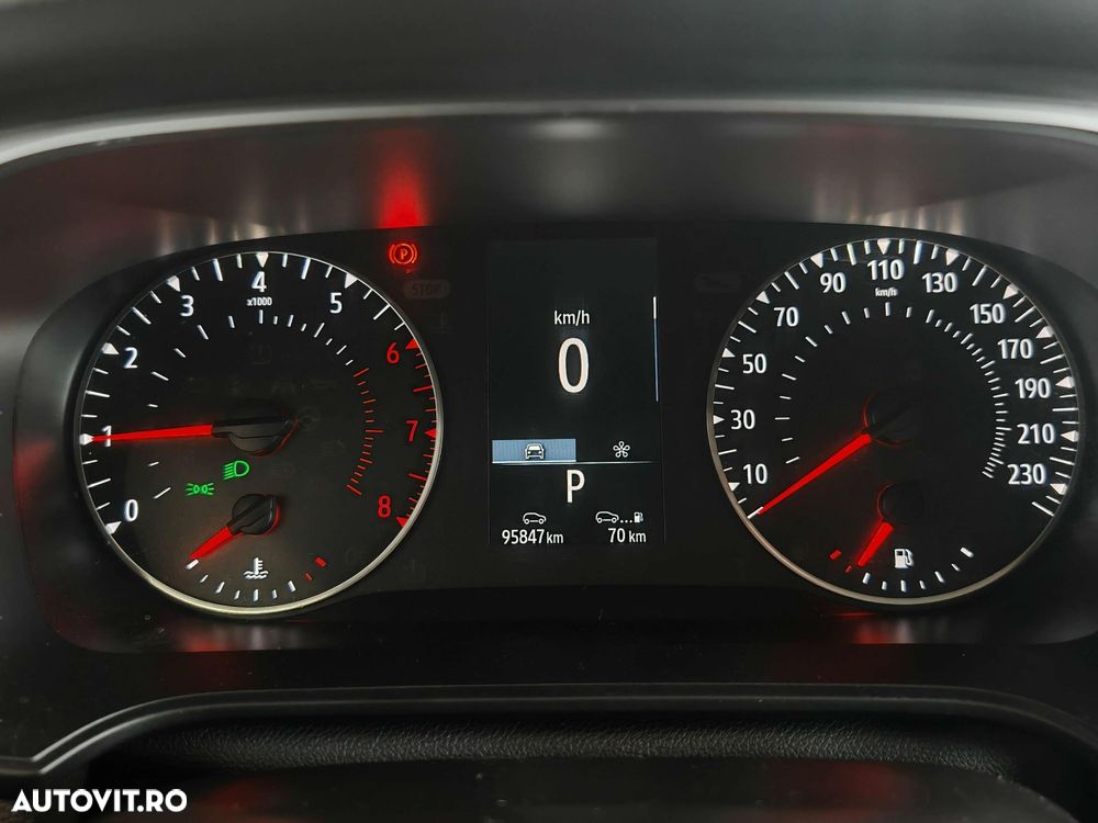 Renault Megane TCE 140 EDC Techno - 22