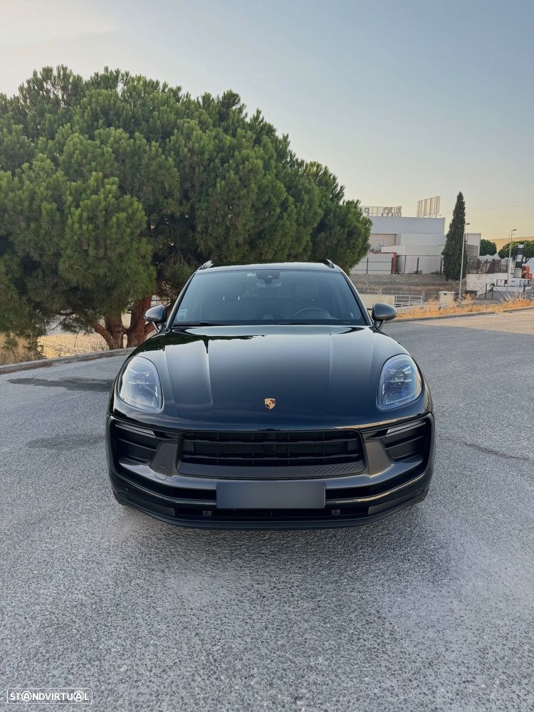 Porsche Macan T - 12